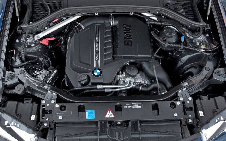 BMW X3 фото двигатель